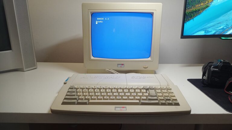 Amstrad 6128 plus